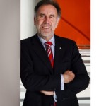 MCEC’s chief executive Leigh Harry wins prestigious MEA Award for Excellence